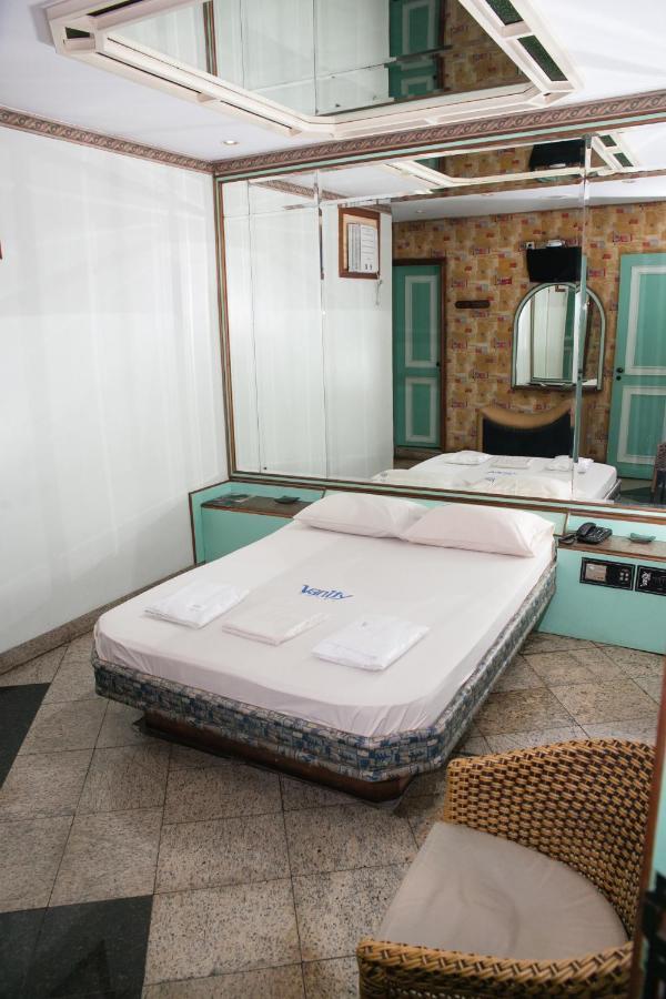 Hotel Vanity Para Adultos ริโอเดจาเนโร ภายนอก รูปภาพ